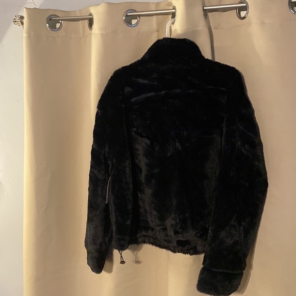 Women’s shacket - Picture 8 of 10